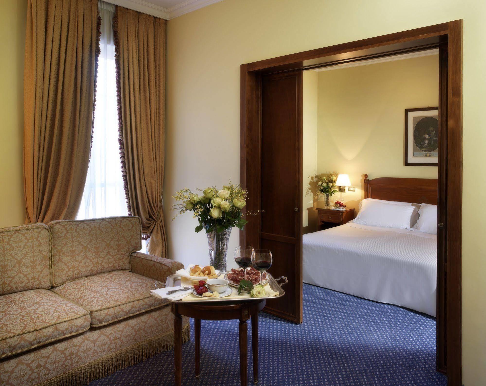 Hotel Sina Maria Luigia 4*